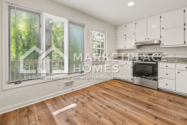 Building Photo - 1200 Mohican Trail