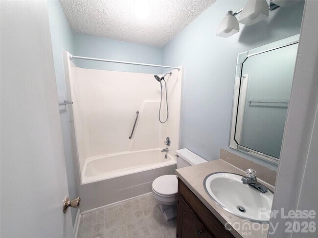 Building Photo - 509 Barringer St