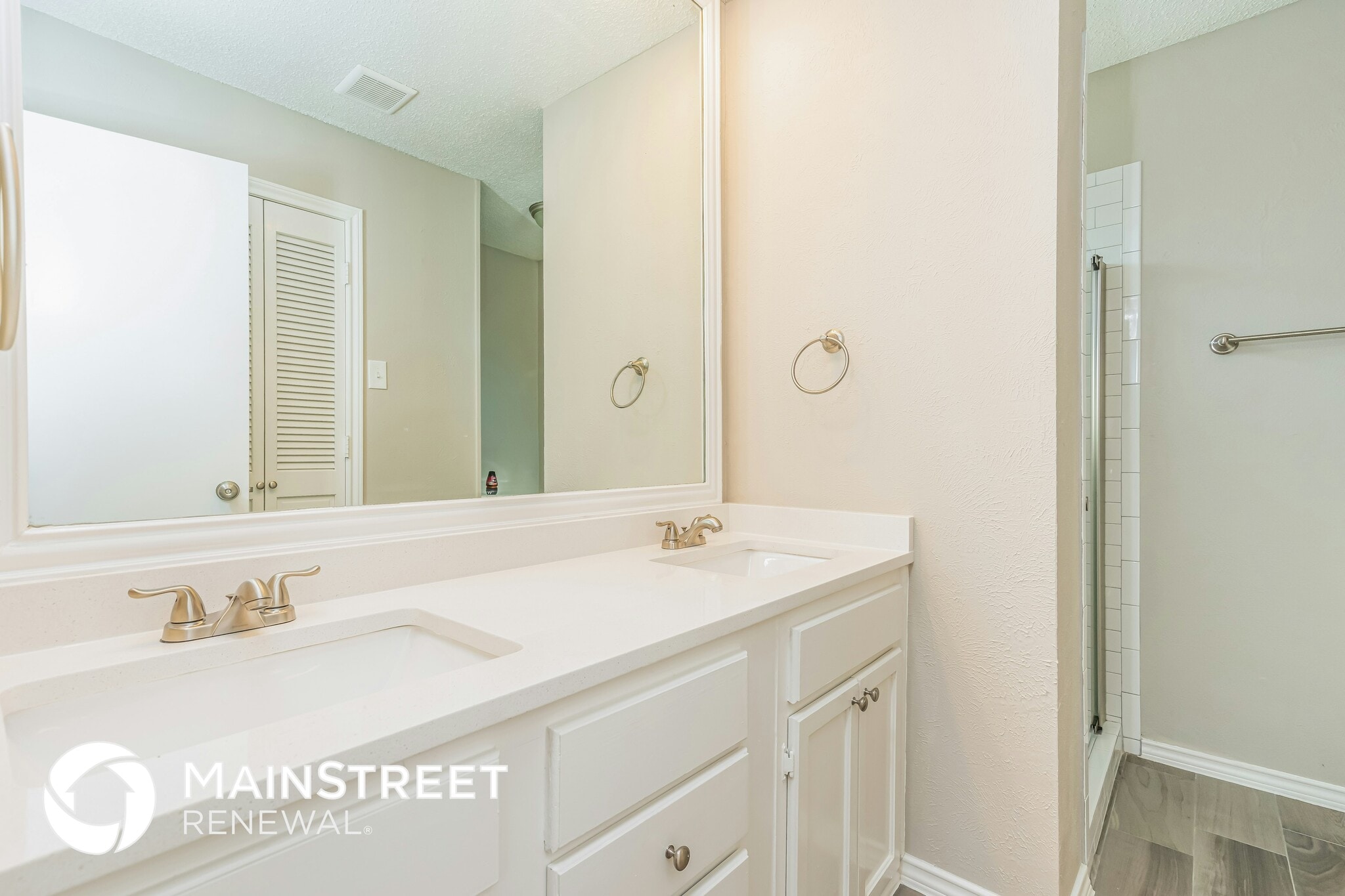 Building Photo - 1137 Wood Heights Dr