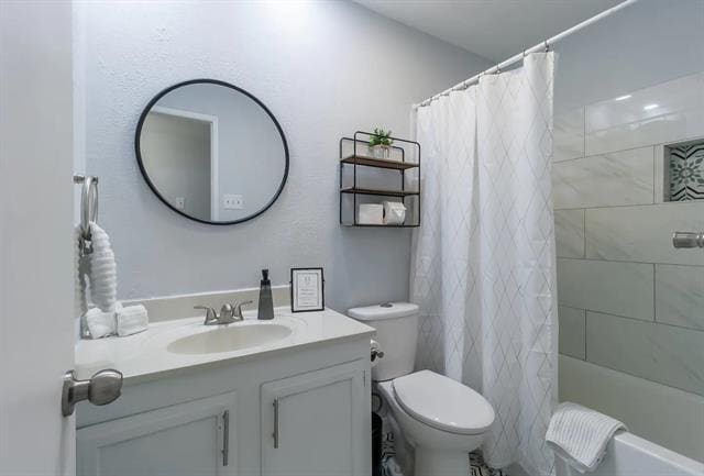 Building Photo - 4821 Hamilton Ct