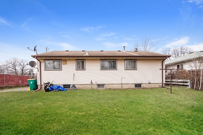 Building Photo - 5600 Vera Cruz Ave N
