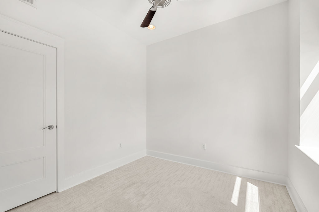 Building Photo - 531 S Gay St