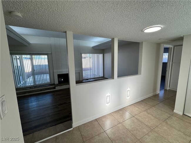 Building Photo - 2539 Winterwood Blvd