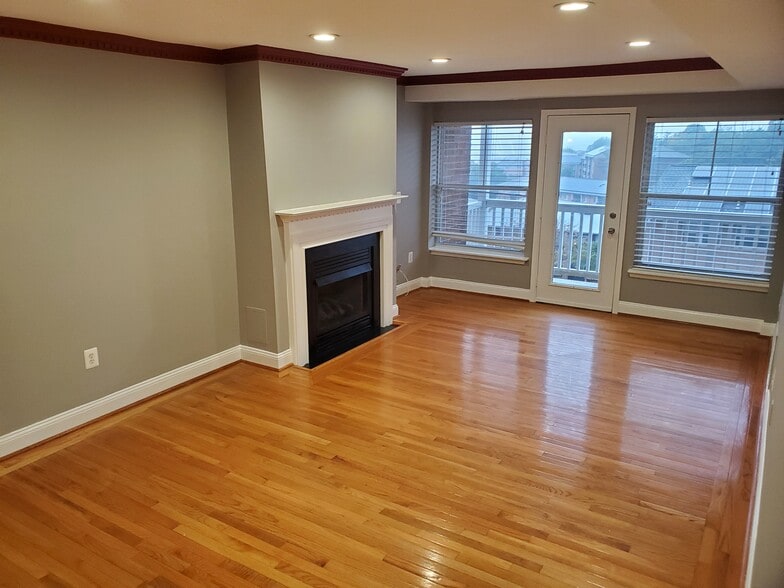 Fireplace View - 2603 Douglass Pl SE