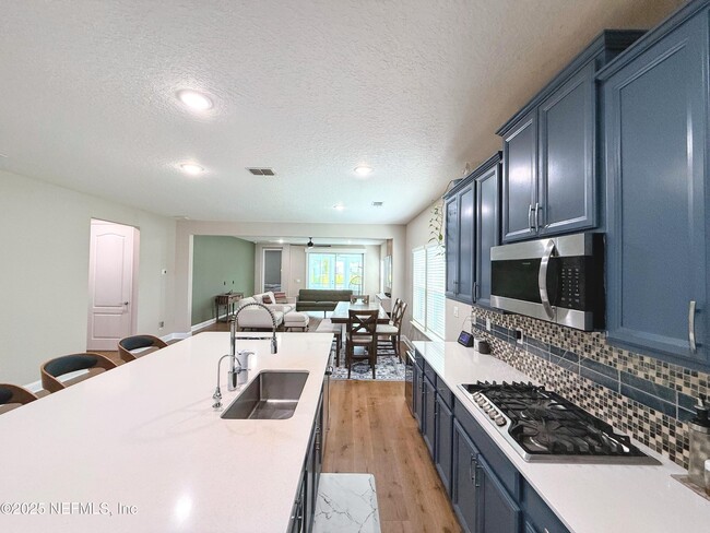 Building Photo - 478 Broomsedge Cir
