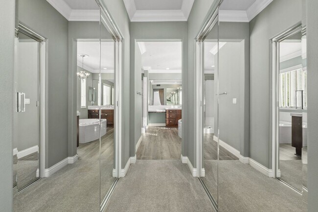 Building Photo - Stunning 5-Bedroom Pool Home in Talega – Luxury Living in San Clemente