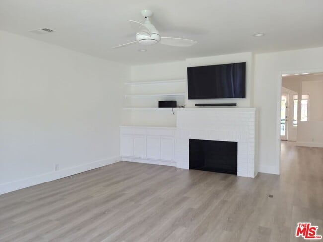 Building Photo - 4419 Wortser Ave