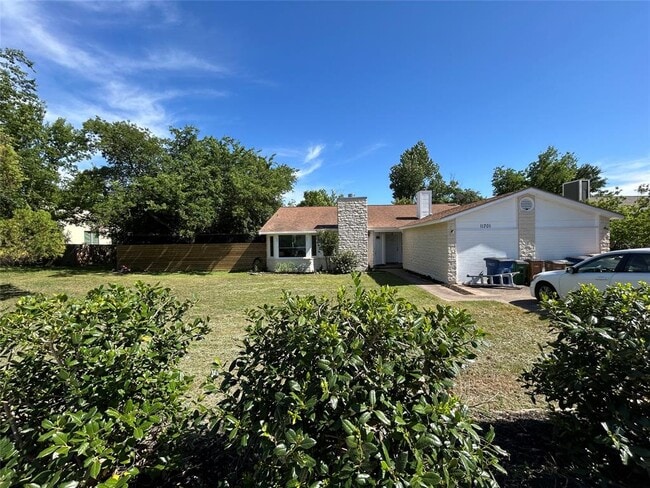 Primary Photo - 11701 Rustic Rock Dr
