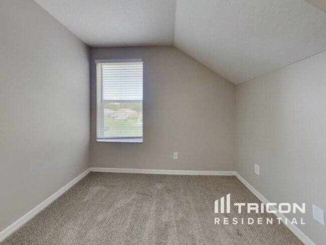 Building Photo - 7572 Oxford Garden Cir