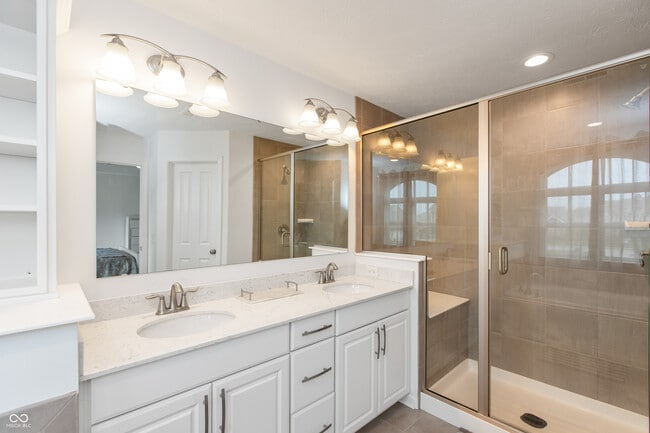 Building Photo - 2473 Commons Ct