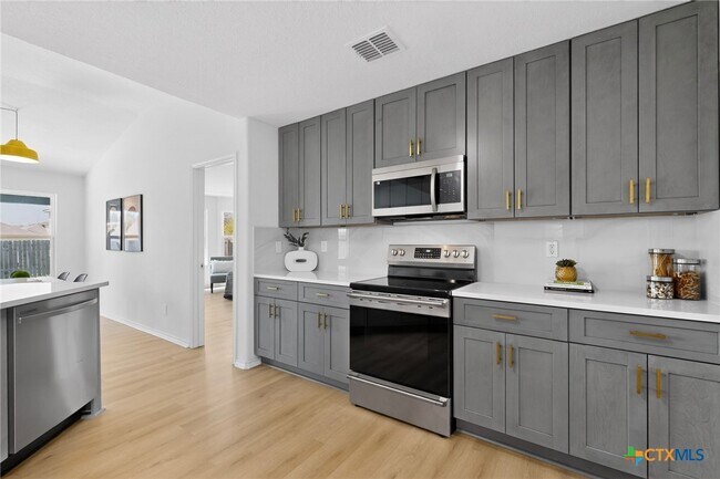 Building Photo - 7306 Concerto Dr