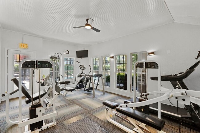 Building Photo - 7820 Seawall Blvd