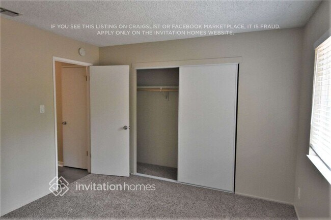 Building Photo - 13633 Fair Oaks Blvd