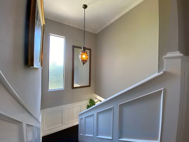 Building Photo - Beautiful 4 Bedroom Carlsbad Home!