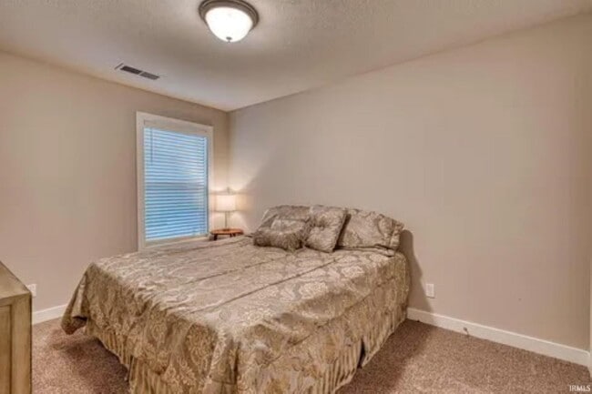 Building Photo - 5783 Brookstone Dr