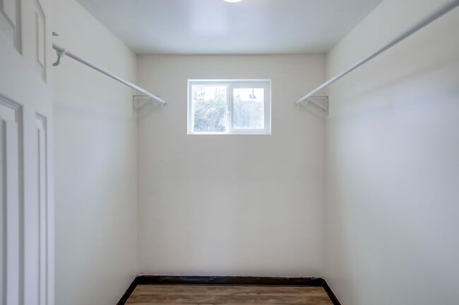 Building Photo - Gorgeous luxury flat with ocean view in La Jolla. Gustavo Lopez