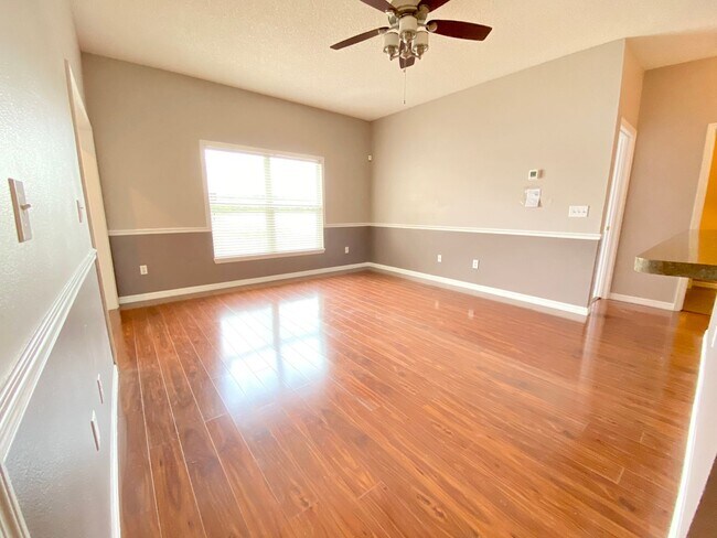 Building Photo - Beautiful Lake View Home in Waterside Estate!