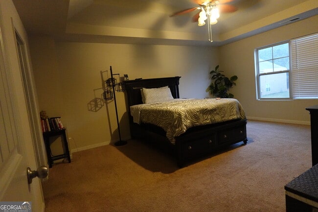 Building Photo - 9775 Ivey Ridge Cir