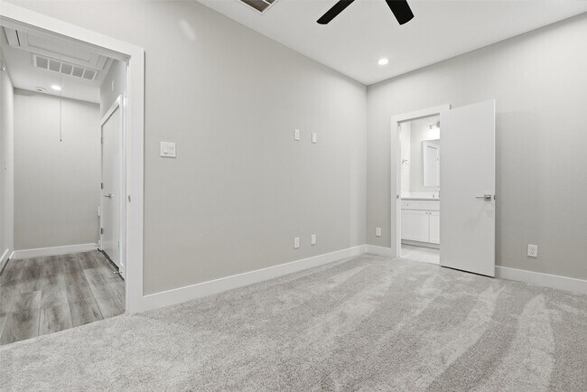 Building Photo - 11 Wellford St