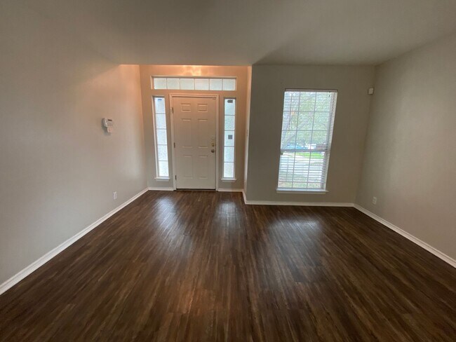 Building Photo - FALL INTO A NEW HOME WITH OUR MOVE-IN SPECIALS!