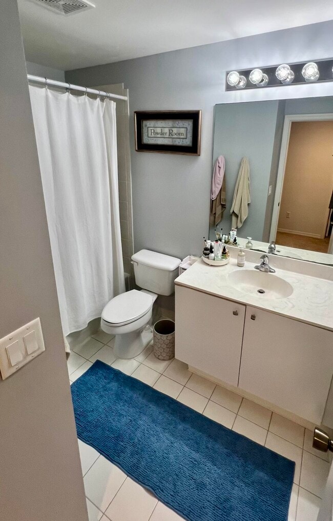 Building Photo - 6086 Seminole Gardens Cir