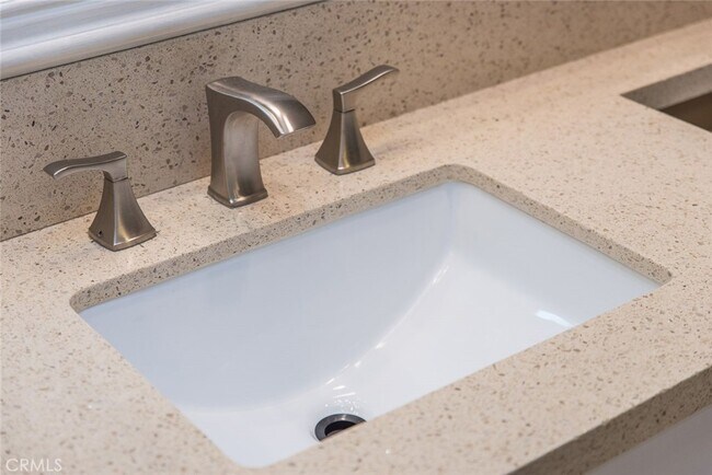 Building Photo - 160 Tangelo-