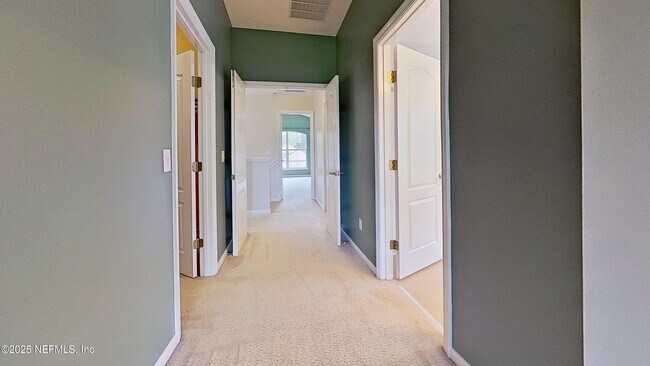 Building Photo - 14482 Falling Waters Dr
