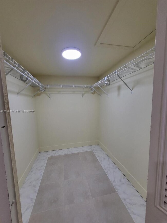 Building Photo - 9477 SW 76th St
