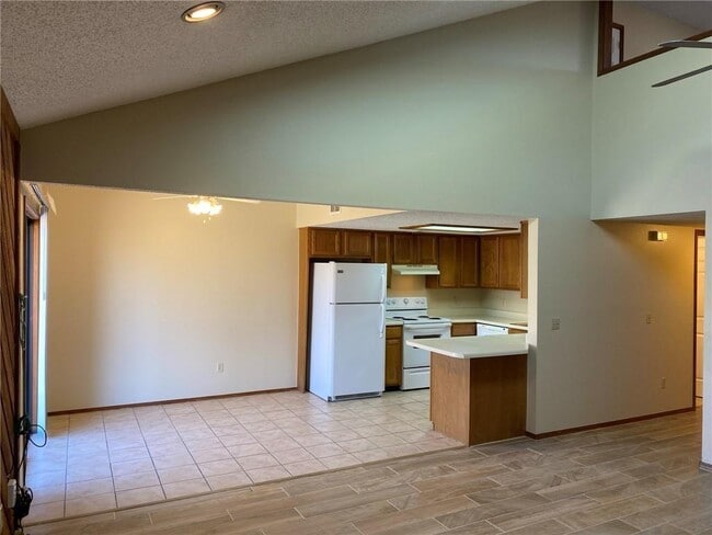 Building Photo - 419 N 35th St