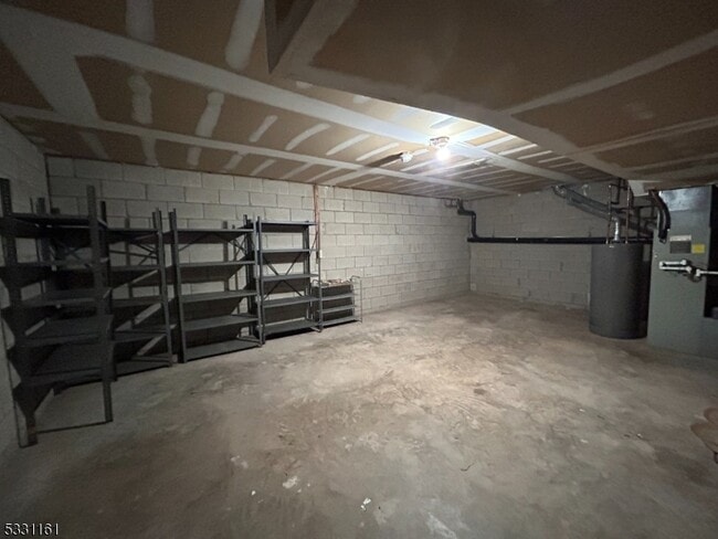 Building Photo - 28 Commonwealth Dr