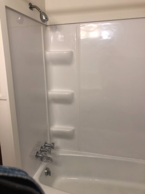 Building Photo - 538 Van Buren Ave