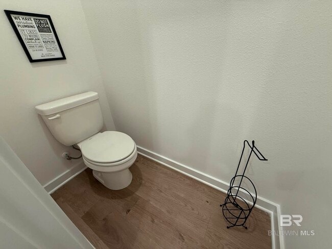 Building Photo - 19293 Maple Crest Loop