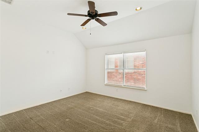 Building Photo - 208 N Arbor Ridge Dr