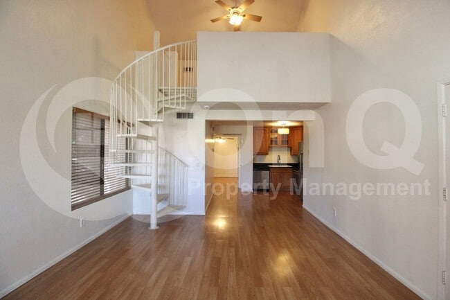 Building Photo - 30 E Brown Rd