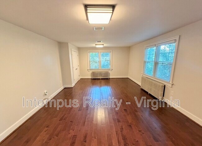 Building Photo - 7104 Triad Way