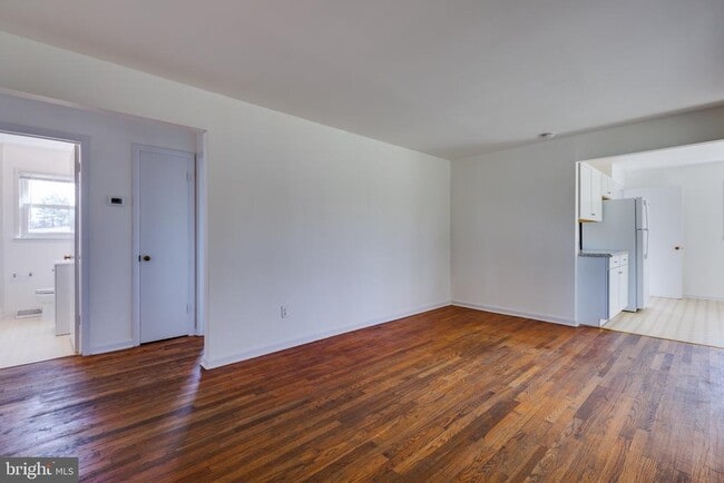 Building Photo - 4297 Lunceford Ln