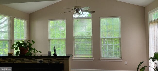 Building Photo - 4506 Nightingale Ct