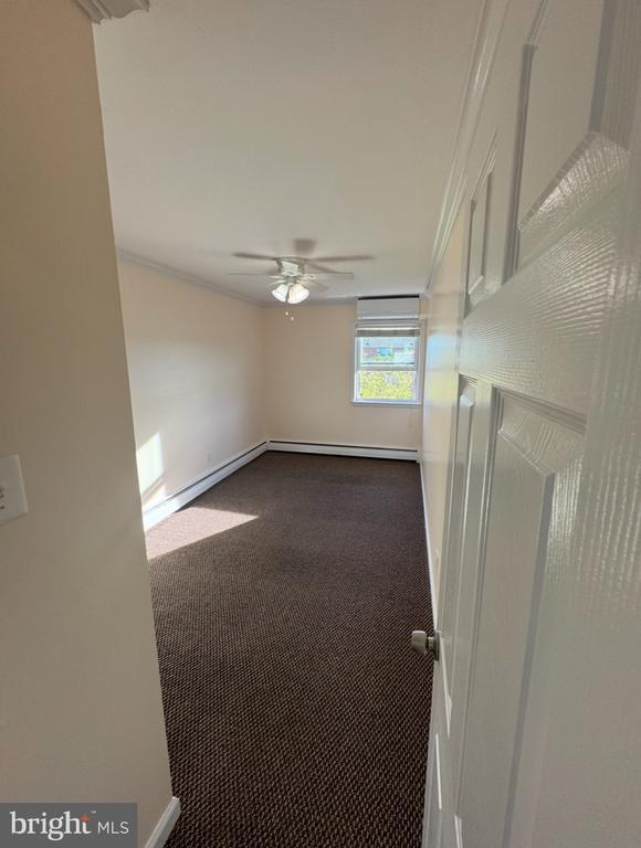 Building Photo - 1622 Borbeck Ave