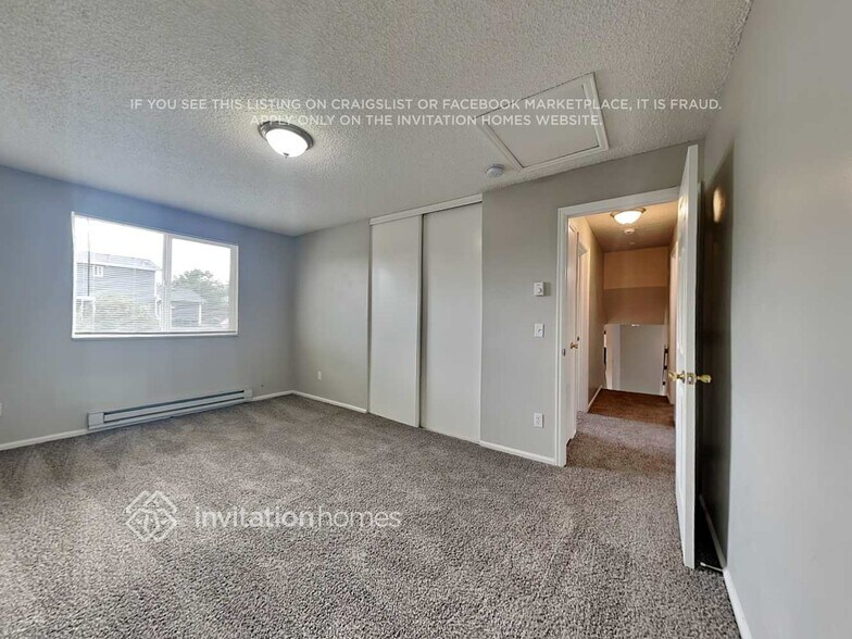 Building Photo - 17880 E Louisiana Ave