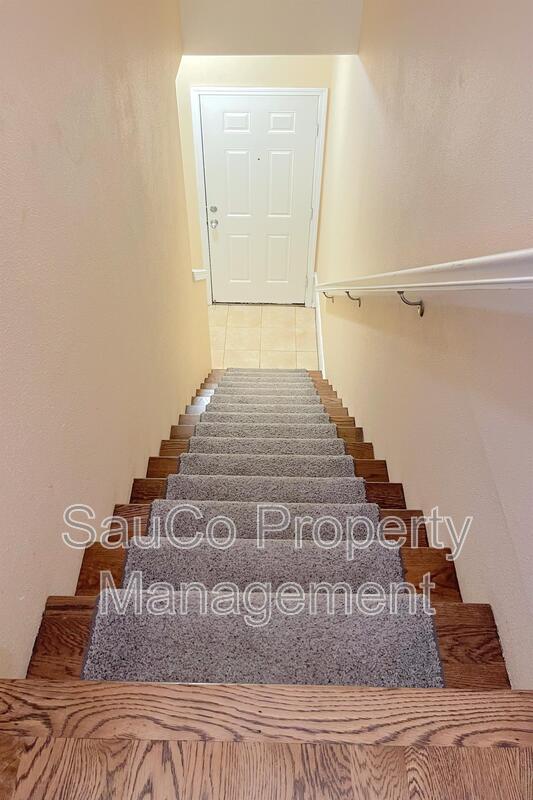 Building Photo - 20018 SW Monson St