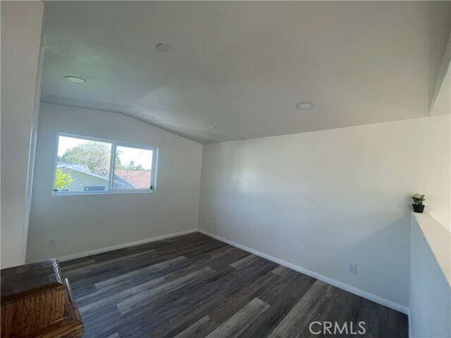 Building Photo - 239 Myrtlewood Dr