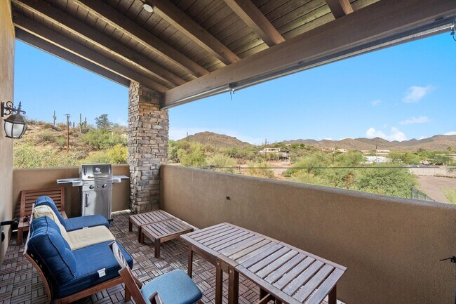 Building Photo - 3 bedroom 2 Bathroom Rancho Verde Del Rio ...