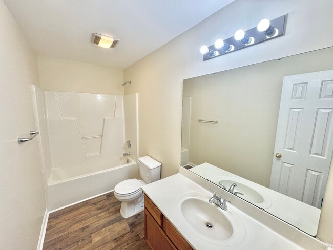Building Photo - Statesville - 3BR/2BA