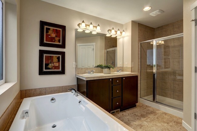 Building Photo - 22517 36th Ave SE