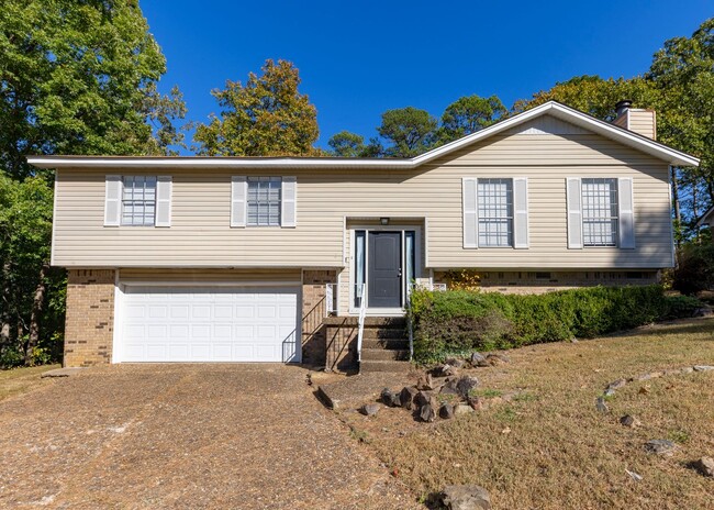 Building Photo - Beautiful Home in the Heart of Little Rock