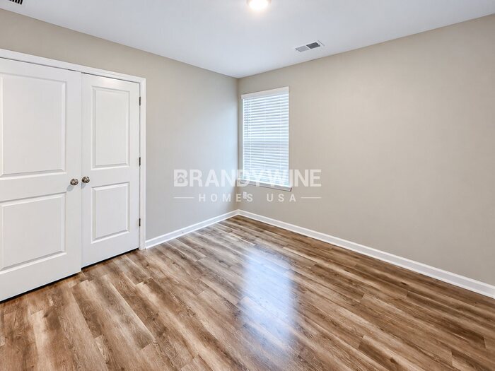 Building Photo - 628 Friesland Dr