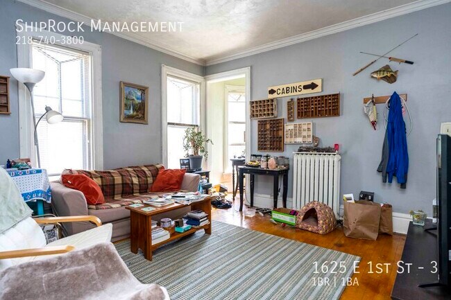 Building Photo - 1625 E 1st St