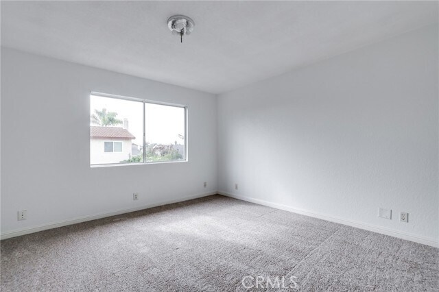 Building Photo - 8602 Doremere Dr