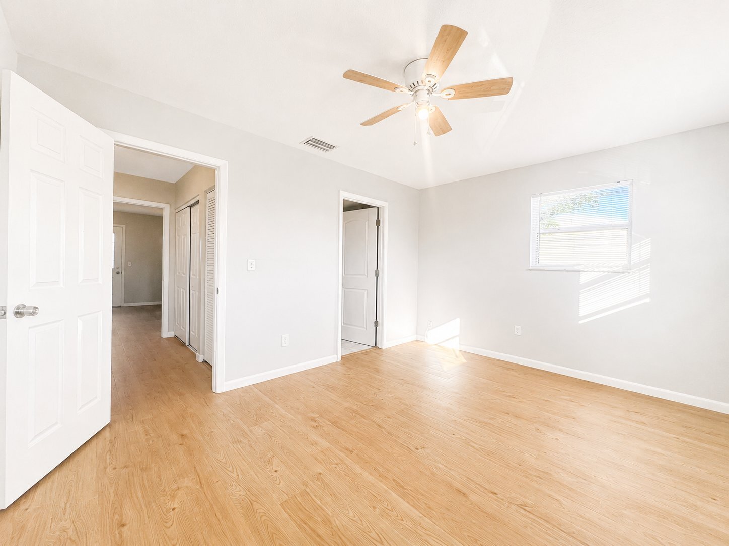 Building Photo - 1713 Azalea Ct