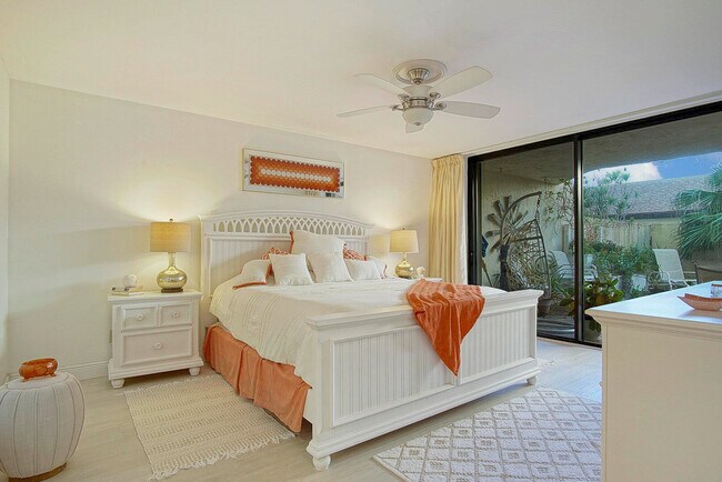 Building Photo - 2400 S Ocean Dr